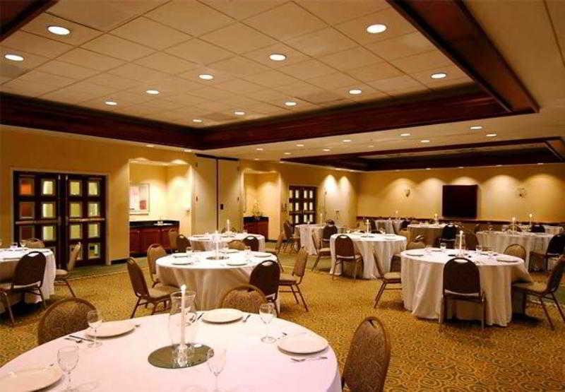 Отель Courtyard By Marriott Charlotte Гастония Ресторан фото