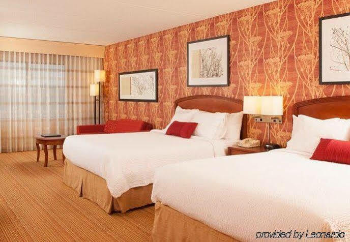 Отель Courtyard By Marriott Charlotte Гастония Экстерьер фото